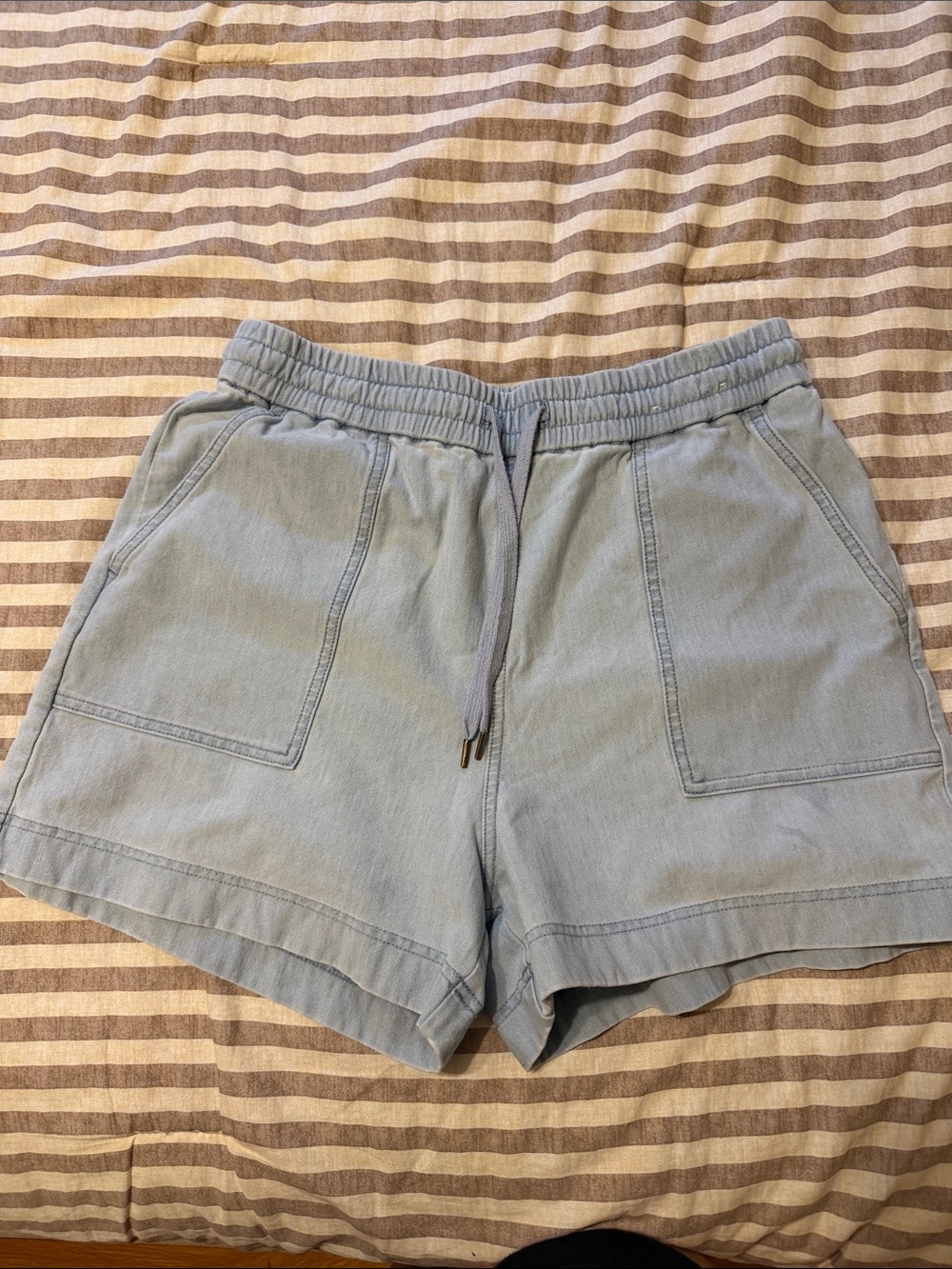 Uniqlo Light Blue Elastic Drawstring Athletic Shorts